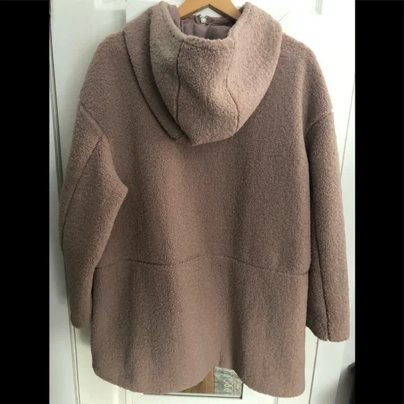 H&M Coat - Picture 3 of 7